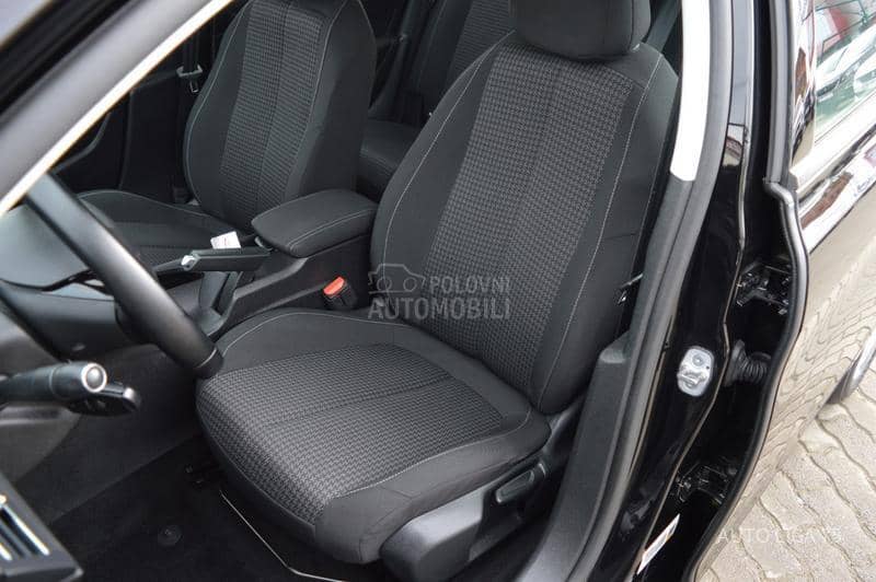 Peugeot 308 1.2 PureTech110 Busi