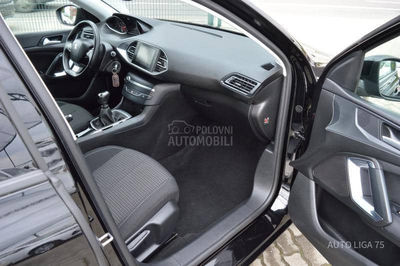 Peugeot 308 1.2 PureTech110 Busi