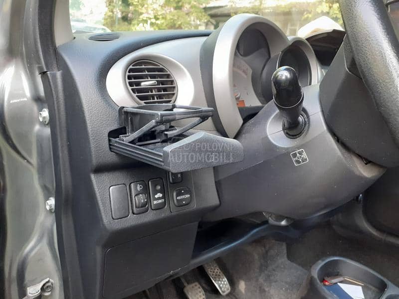 Daihatsu Trevis 1.0