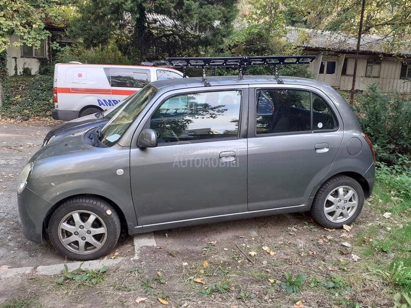 Daihatsu Trevis 1.0