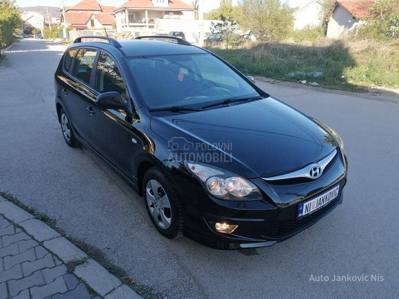 Hyundai i30 1.4i ILIKE LINE CH Hyundai i30 1.4i ILIKE LINE CH