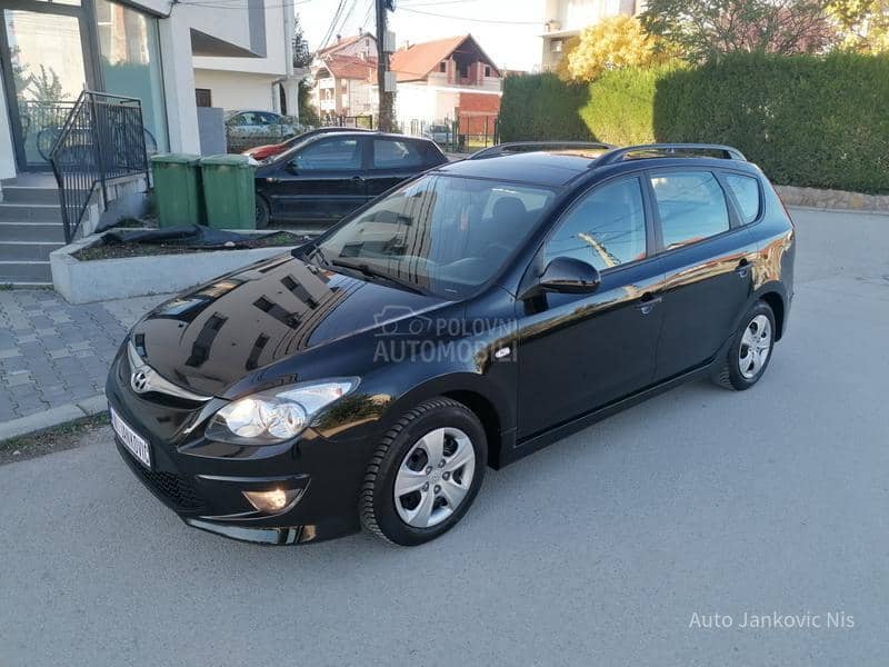Hyundai i30 1.4i ILIKE LINE CH Hyundai i30 1.4i ILIKE LINE CH