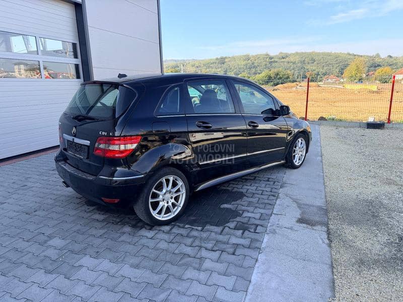 Mercedes Benz B 180 CDI