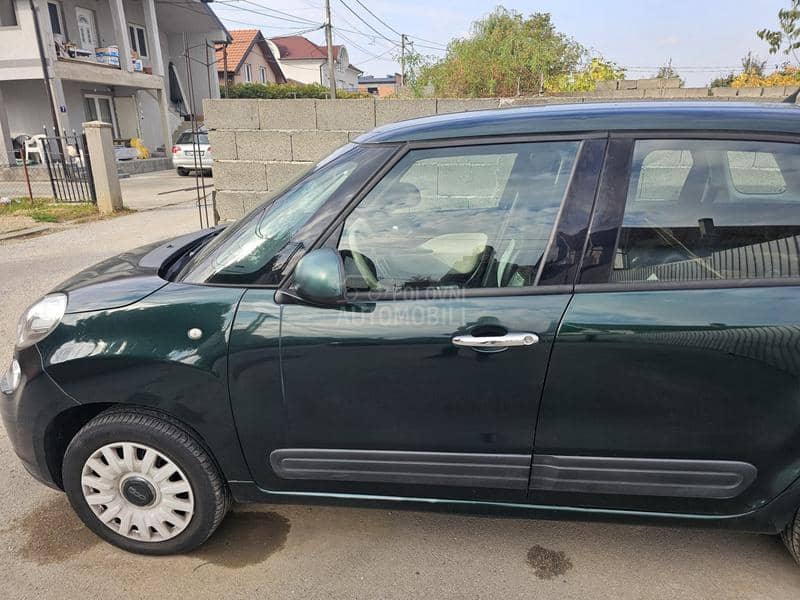 Prednja leva vrata zelena