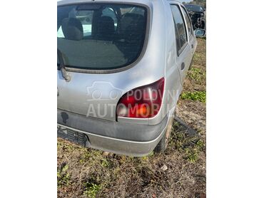 stop svetla fiesta mk4 za Ford Fiesta od 1995. do 2002. god.