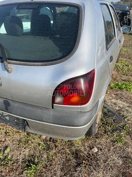 stop svetla fiesta mk4