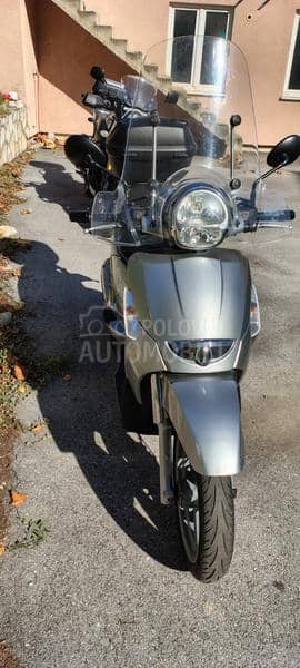 Aprilia Scarabeo 250 i.e.