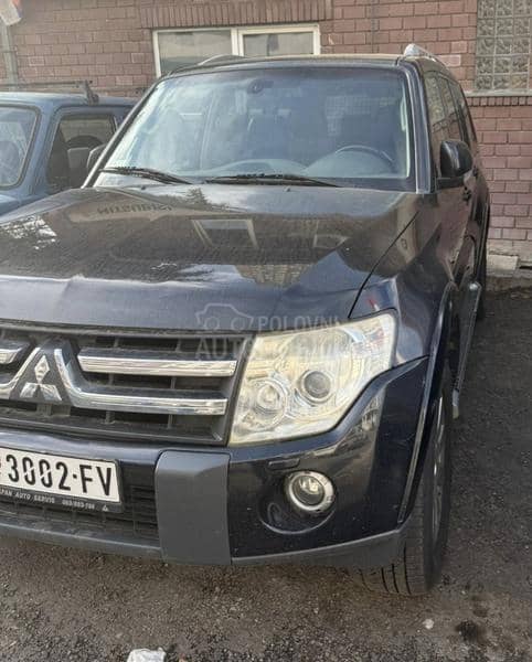 Mitsubishi Pajero 