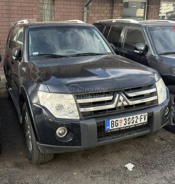 Mitsubishi Pajero 