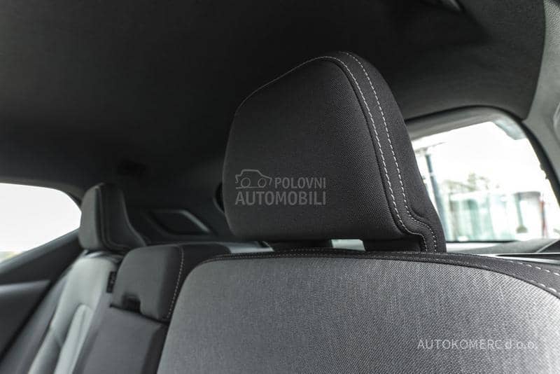Volvo XC40 T3 Momentum Volvo XC40 T3 Momentum