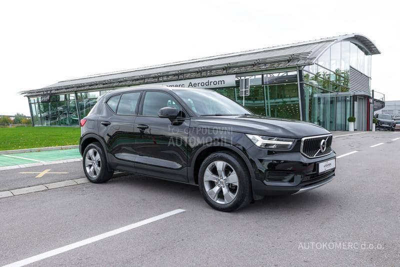 Volvo XC40 T3 Momentum Volvo XC40 T3 Momentum