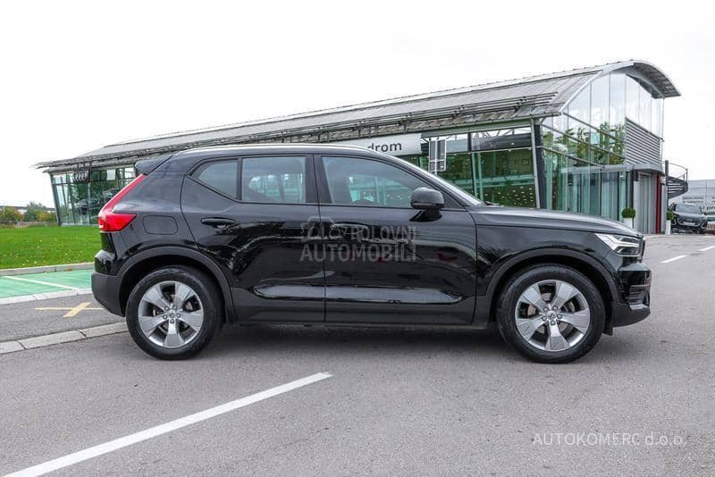 Volvo XC40 T3 Momentum Volvo XC40 T3 Momentum
