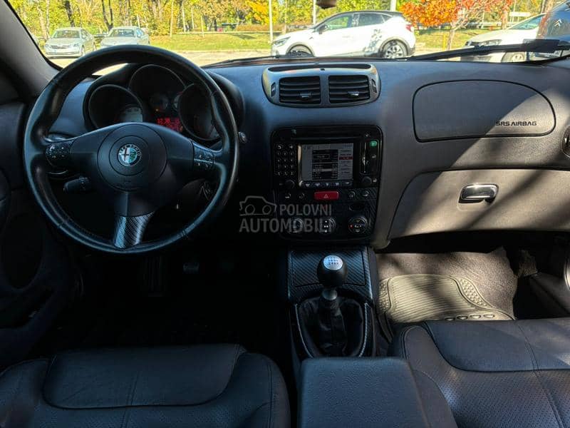 Alfa Romeo GT 3.2 BUSSO TI