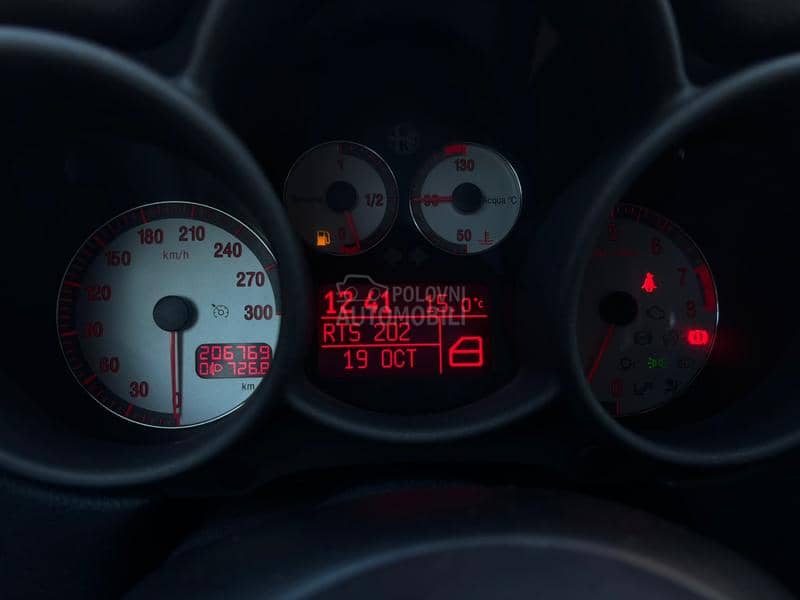 Alfa Romeo GT 3.2 BUSSO TI