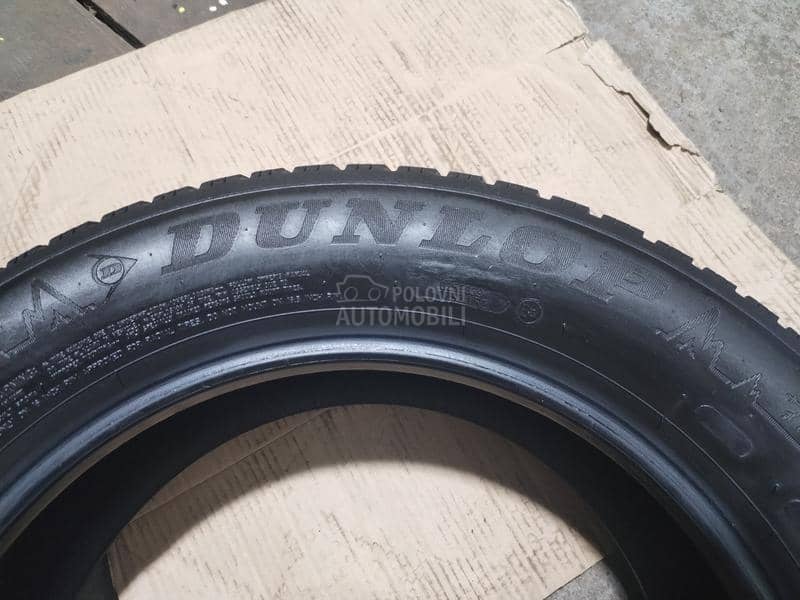 Dunlop 205/60 R16 Zimska