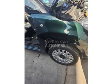 Desno krilo zeleno390/B za Fiat 500L od 2013. do 2018. god.