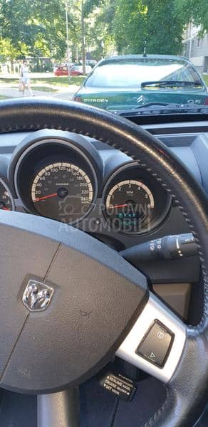 Dodge Nitro 