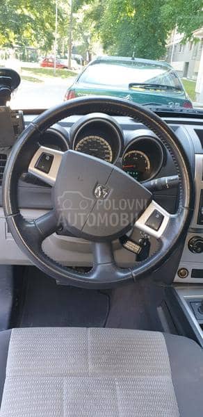 Dodge Nitro 