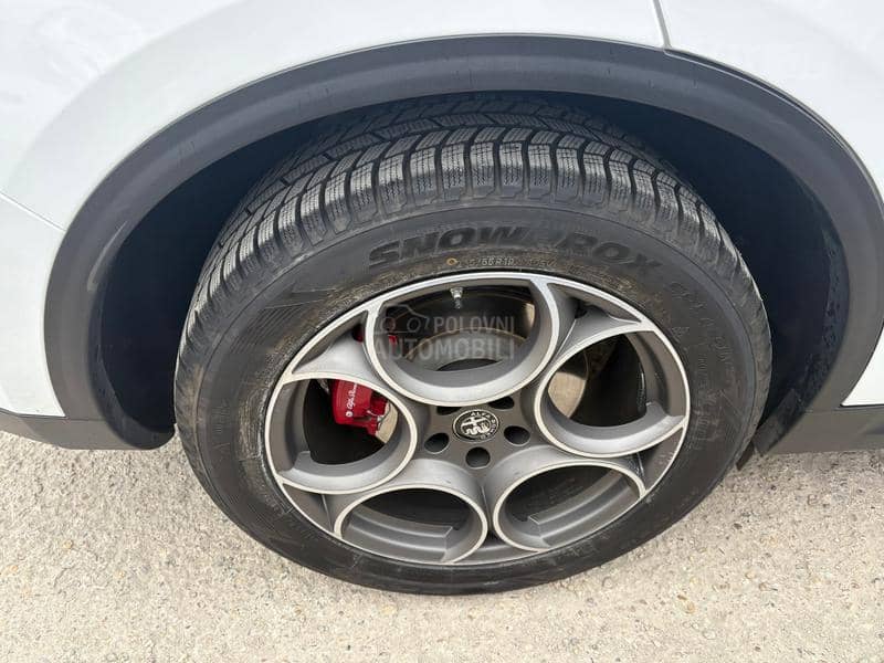 Alfa Romeo Stelvio 2.0 Q4 280 Super