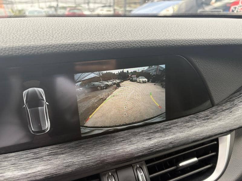 Alfa Romeo Stelvio 2.0 Q4 280 Super