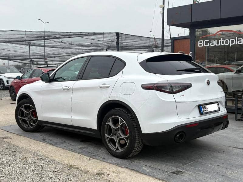 Alfa Romeo Stelvio 2.0 Q4 280 Super