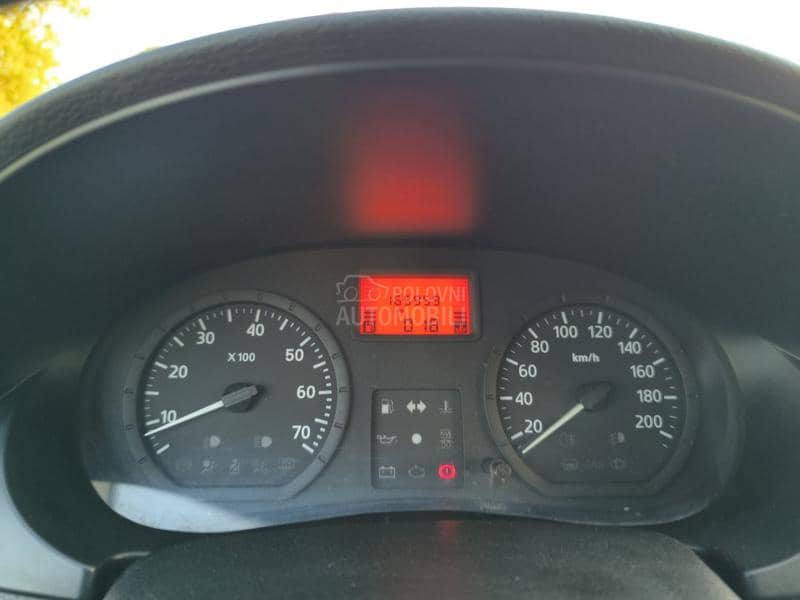 Dacia Logan 1.5 DCI 7 sedista Dacia Logan 1.5 DCI 7 sedista