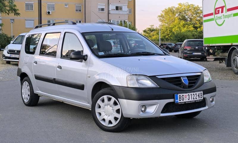 Dacia Logan 1.5 DCI 7 sedista Dacia Logan 1.5 DCI 7 sedista