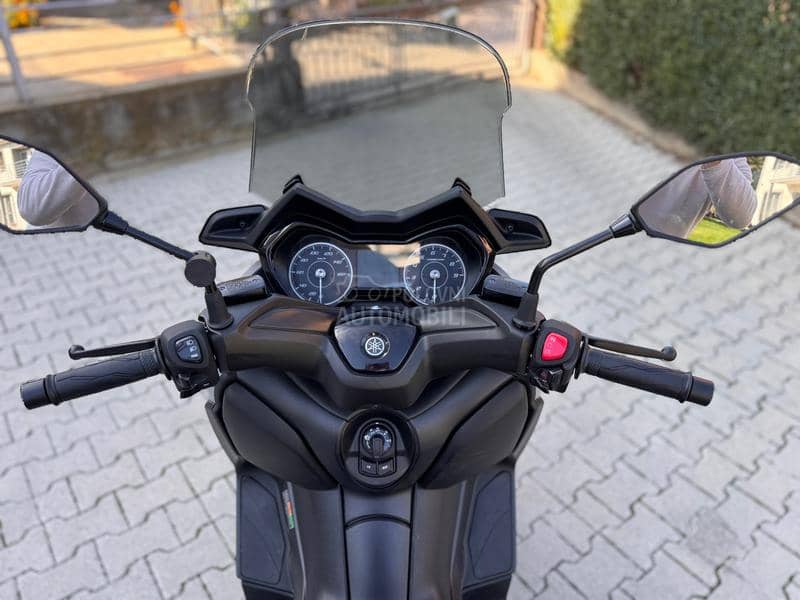 Yamaha X max 300