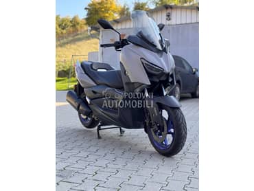 Yamaha X max 300