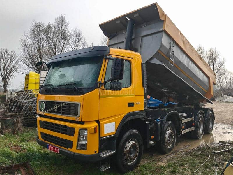 Volvo FM400
