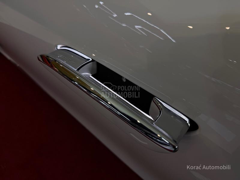 Mercedes Benz E 220 d 4M AIRMATIC PANO