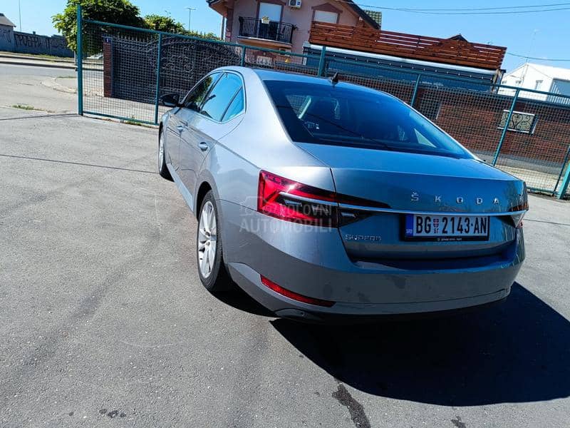 Škoda Superb 2.0TDI DSG