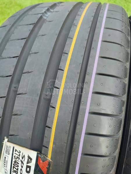 Yokohama 275/40 R18 Letnja