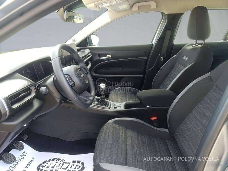 Jeep Avenger 1.2 LONGITUDE