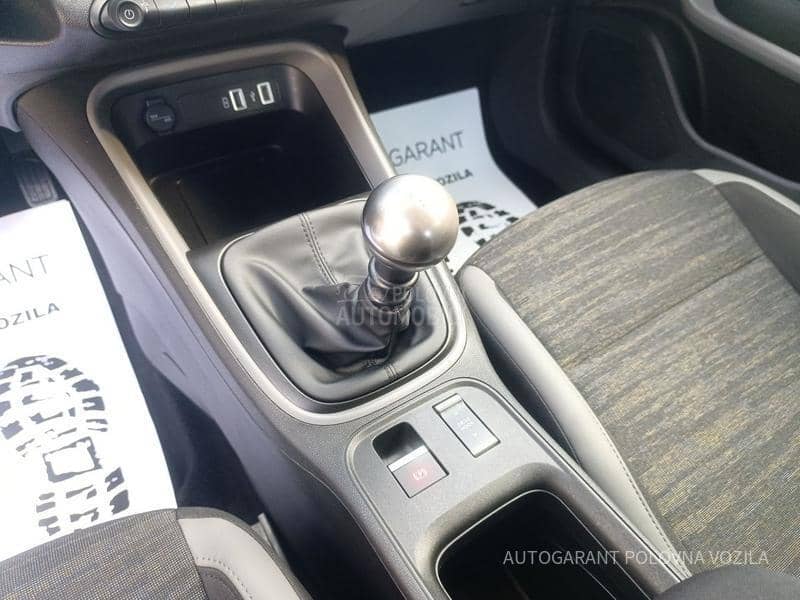 Jeep Avenger 1.2 LONGITUDE