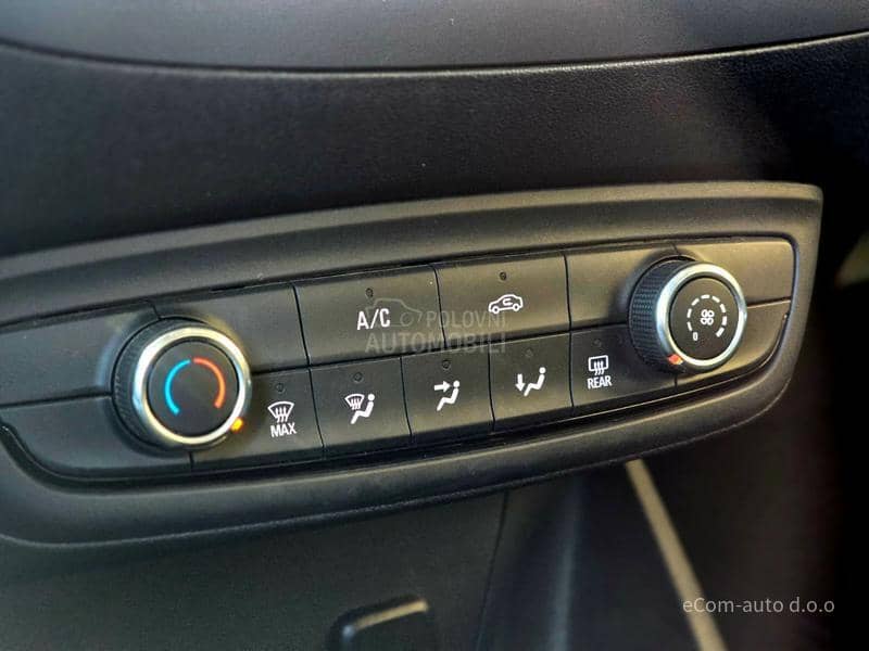 Opel Crossland X  1.2 EDITION