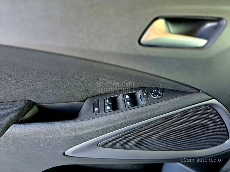 Opel Crossland X  1.2 EDITION