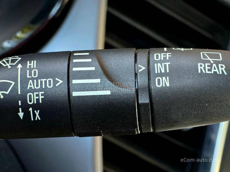 Opel Crossland X  1.2 EDITION