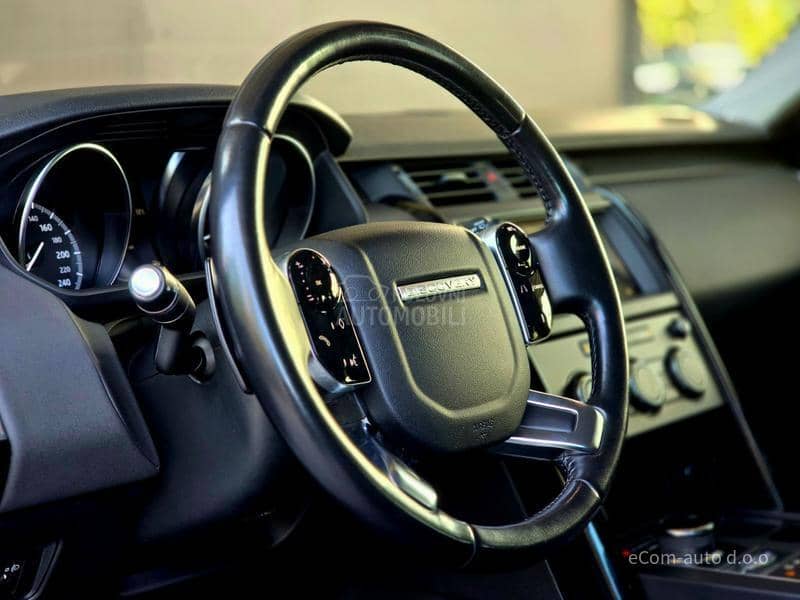 Land Rover Discovery 2.0 SD4 4WD A/T