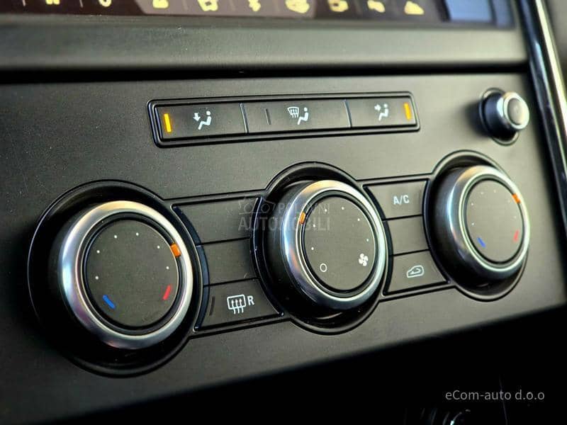 Land Rover Discovery 2.0 SD4 4WD A/T