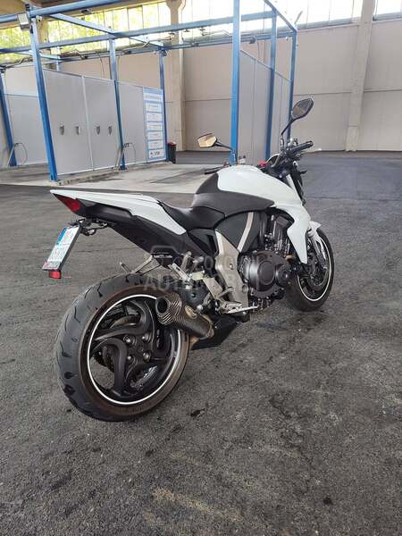 Honda CB1000R