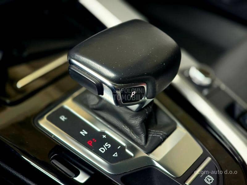Audi A4 2.0 TDI MHEV STRONIC