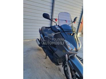 Yamaha xmax 250i