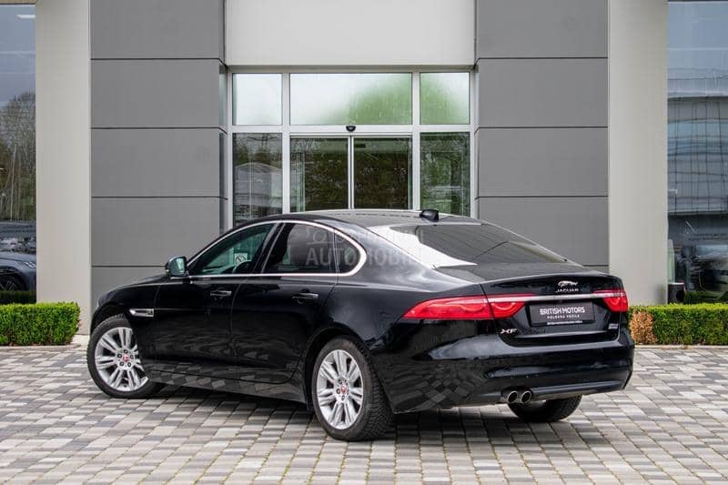 Jaguar XF 20d AWD