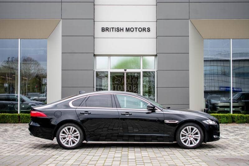 Jaguar XF 20d AWD