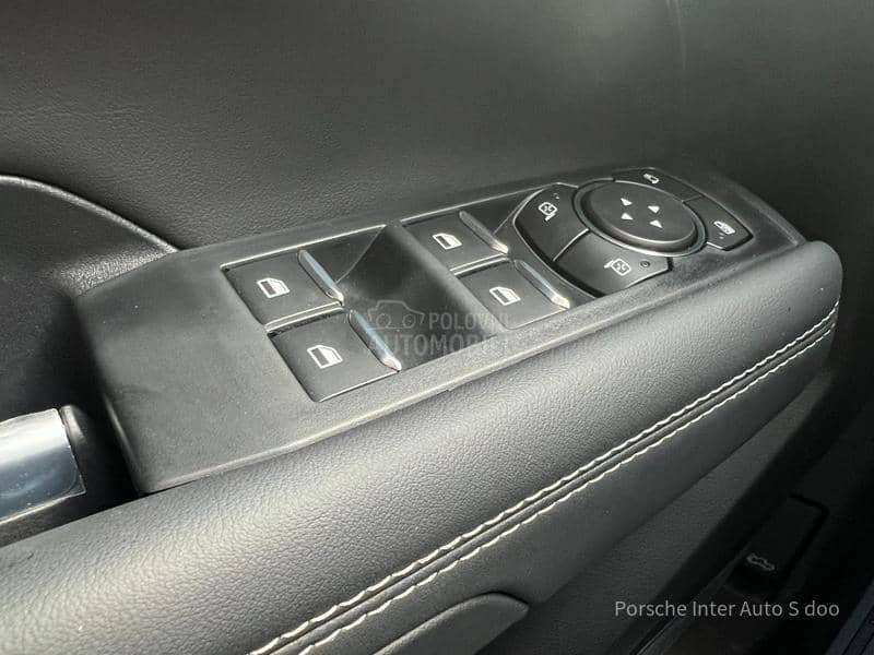 Volkswagen Amarok 3.0 TDI AVENTURA