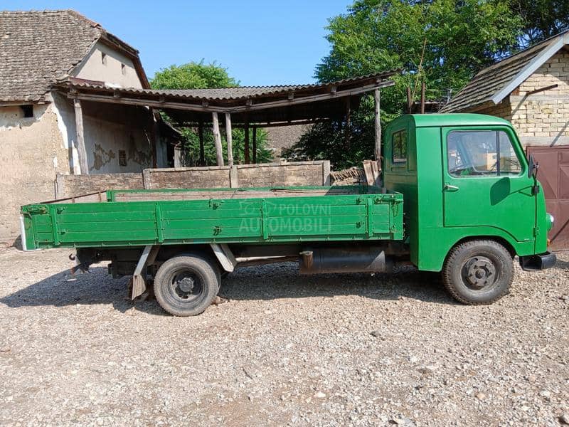 TAM T3 75