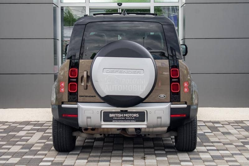 Land Rover Defender SE 250