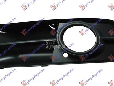 RESETKA PREDNJEG BRANIKA (SA M za Audi A4 od 2004. do 2007. god.