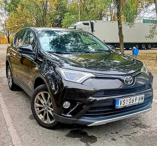 Toyota RAV 4 ORIGINAL KM-Active